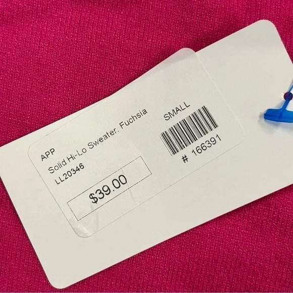 NWT Main Strip Hi Lo Sweater Women’s Small‎ Fushia Style LL20346 Side Slits - Picture 5 of 9